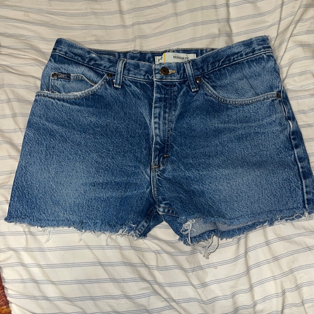 Lee cutoff denim shorts!!